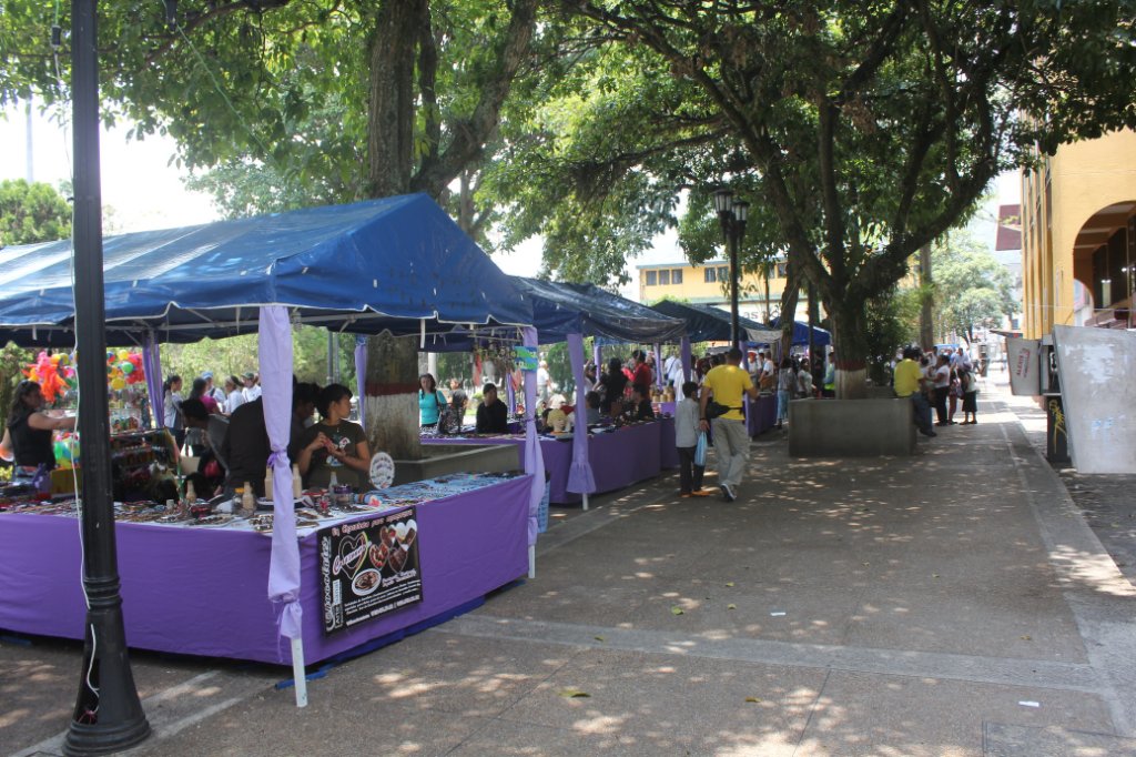 13-Plaza Bolivar.jpg - Plaza Bolívar